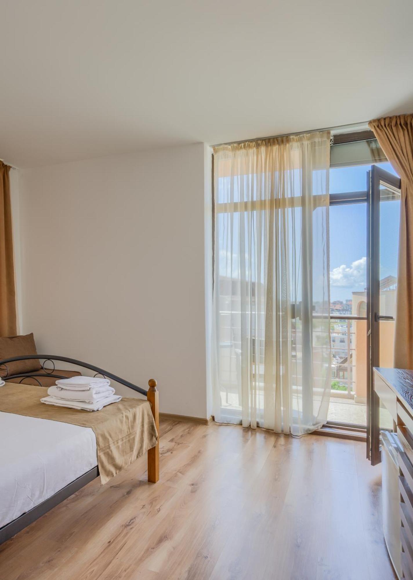 Hotel Odyssey سوزوبول المظهر الخارجي الصورة