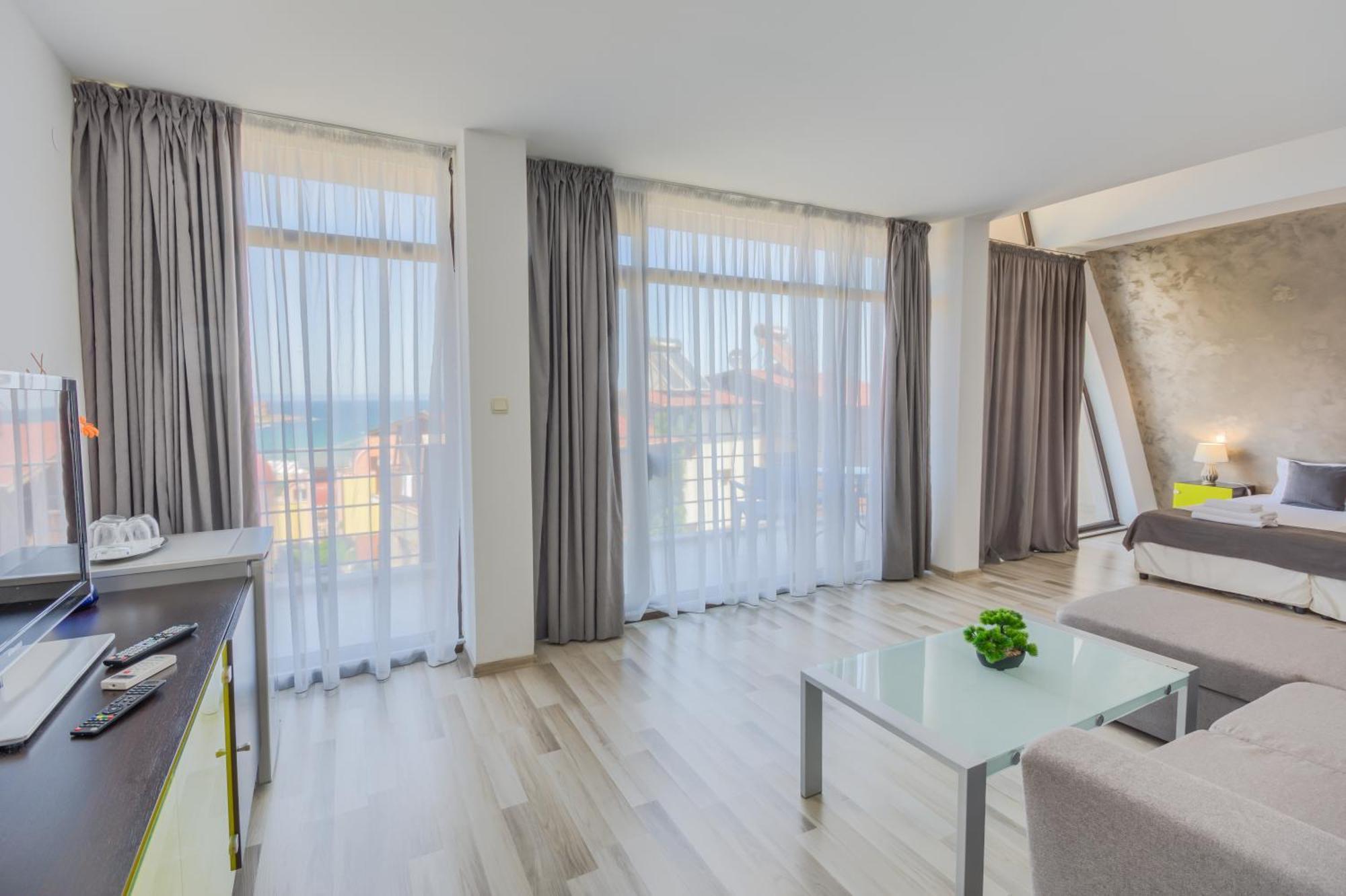 Hotel Odyssey سوزوبول المظهر الخارجي الصورة