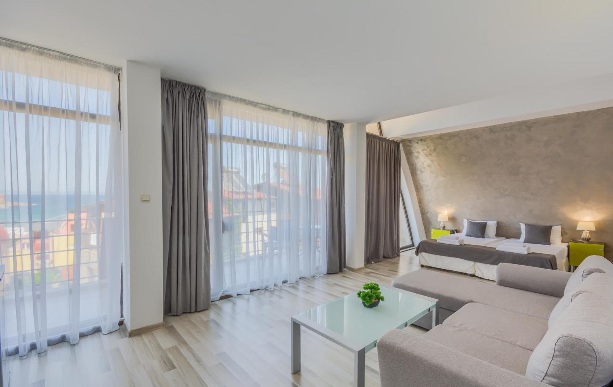 Hotel Odyssey سوزوبول المظهر الخارجي الصورة